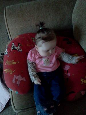 <img300*0:stuff/z/178728/Baby%2520reference/6%20months%2020.jpg>