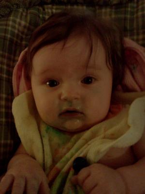 <img300*0:stuff/z/178728/Baby%2520reference/6%20months%2029.jpg>