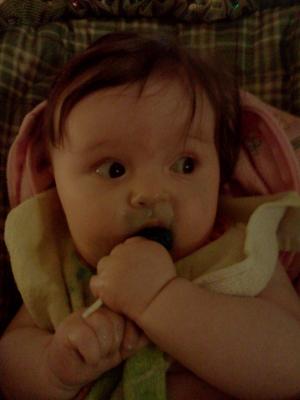 <img300*0:stuff/z/178728/Baby%2520reference/6%20months%2030.jpg>