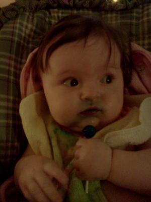 <img300*0:stuff/z/178728/Baby%2520reference/6%20months%2032.jpg>
