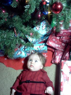 <img300*0:stuff/z/178728/Baby%2520reference/6%20months%204.jpg>