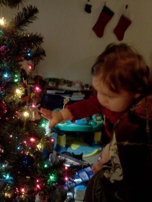 <img300*0:stuff/z/178728/Baby%2520reference/6%20months%207.jpg>