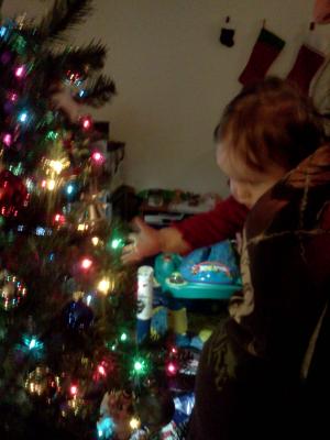 <img300*0:stuff/z/178728/Baby%2520reference/6%20months%208.jpg>
