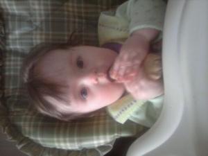<img300*0:stuff/z/178728/Baby%2520reference/7%20months%203.jpg>