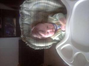 <img300*0:stuff/z/178728/Baby%2520reference/7%20months%204.jpg>