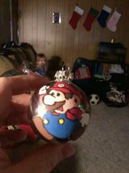 <img0*250:stuff/z/178728/Christmas%2520bulbs/1354076781780.jpg>