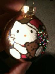 <img0*250:stuff/z/178728/Christmas%2520bulbs/1354076928420.jpg>