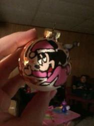 <img0*250:stuff/z/178728/Christmas%2520bulbs/1354080632604.jpg>