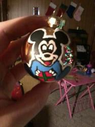 <img0*250:stuff/z/178728/Christmas%2520bulbs/1354080654345.jpg>