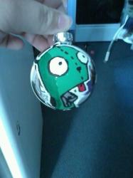<img0*250:stuff/z/178728/Christmas%2520bulbs/155987_547146115300661_1903642120_n.jpg>
