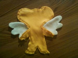 <img300*0:http://elftown.heddate.com/stuff/z/178728/Kero-chan/kero%20wings%20posed.jpeg>