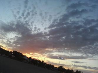 <img0*250:stuff/z/178728/Raven%2527s%2520sunsets/Copy%20of%20Image09142010193534.jpg>