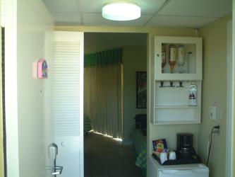 <img0*250:stuff/z/181378/Jamaica/2008%2002%2019%20Jamaica%20001.JPG>
