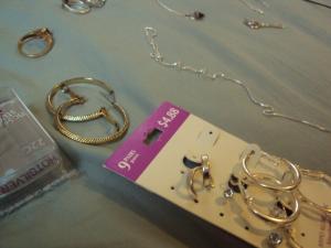 <img300*0:stuff/z/182611/wfmjewelryref/i1372353284_1.jpg>