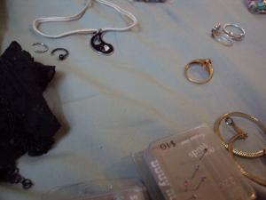 <img300*0:stuff/z/182611/wfmjewelryref/i1372353284_2.jpg>