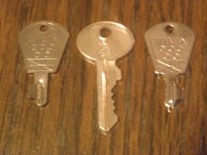 <img300*0:stuff/z/183174/Josmar%2527s%2520Keys/P6140013.JPG>