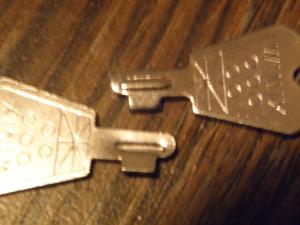 <img300*0:stuff/z/183174/Josmar%2527s%2520Keys/P6140021.JPG>