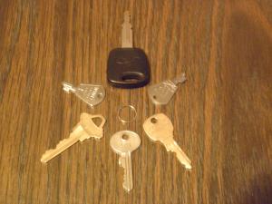 <img300*0:stuff/z/183174/Josmar%2527s%2520Keys/P6140022.JPG>