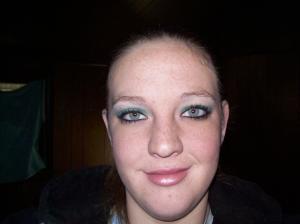 <img300*0:stuff/z/184275/my_sis%2527s/i1212642504_11.jpg>