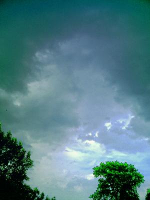 <img300*0:stuff/z/185526/Storm%2520Clouds/i1246052295_11.jpg>