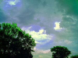 <img300*0:stuff/z/185526/Storm%2520Clouds/i1246052295_5.jpg>