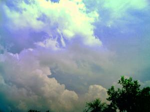 <img300*0:stuff/z/185526/Storm%2520Clouds/i1246052296_15.jpg>