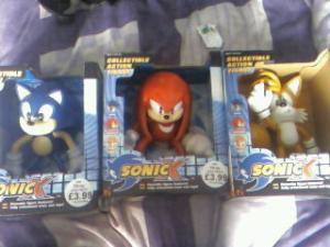 <img300*0:stuff/z/185912/Sonic,%2520Knuckles%2520and%2520me%2520O.o/i1218035631_1.jpg>