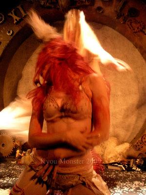 <img300*0:stuff/z/186158/A%2520Night%2520With%2520Emilie%2520Autumn/Emilie_Autumn_VI_by_TwistedFirestarter.jpg>