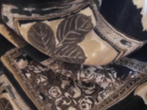 <img300*0:stuff/z/186536/Cloth%2520Reference-RavenLynnBrown/i1237921955_4.jpg>