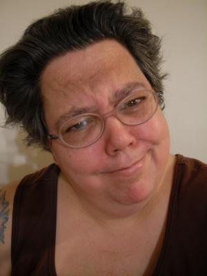<img300*0:stuff/z/186536/Head%2520Reference%25203%2520RavenLynnBrown/i1234045081_5.jpg>