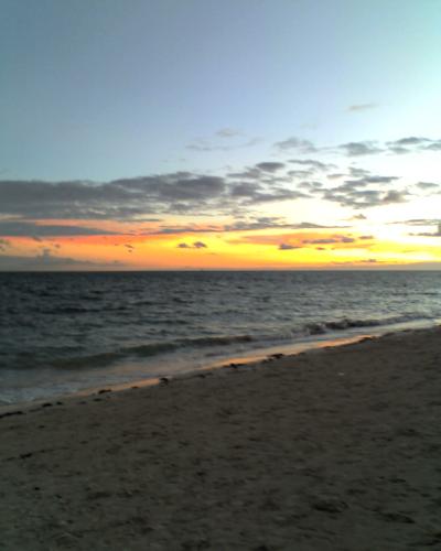 <img0*500:stuff/z/187094/I%2520like%2520to%2520take%2520photos./i1232995724_1.jpg>