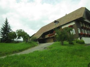 <img300*0:stuff/z/187594/Buildings%2520of%2520Austria%2520and%2520Switzerland/017.JPG>