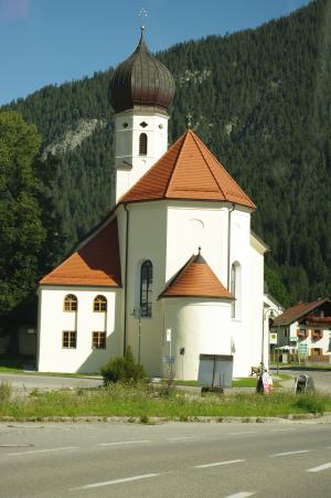 <img300*0:stuff/z/187594/Buildings%2520of%2520Austria%2520and%2520Switzerland/IMGP0686.JPG>