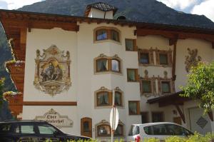 <img300*0:stuff/z/187594/Buildings%2520of%2520Austria%2520and%2520Switzerland/IMGP0875.JPG>