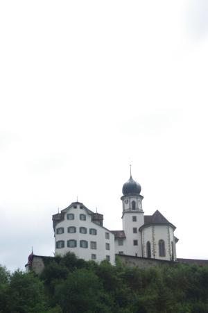 <img300*0:stuff/z/187594/Buildings%2520of%2520Austria%2520and%2520Switzerland/IMGP4187.JPG>