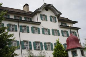 <img300*0:stuff/z/187594/Buildings%2520of%2520Austria%2520and%2520Switzerland/IMGP4228.JPG>