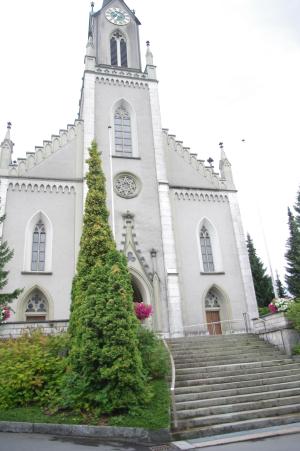 <img300*0:stuff/z/187594/Buildings%2520of%2520Austria%2520and%2520Switzerland/IMGP4387.JPG>