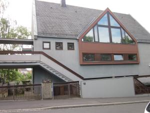 <img300*0:stuff/z/187594/German%2520Building%2520Reference%25202/014.JPG>
