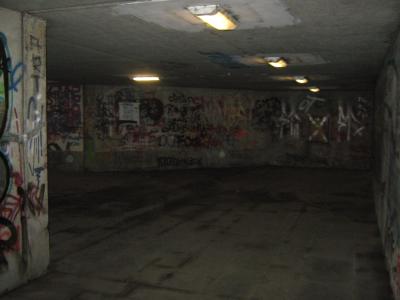<img0*300:stuff/z/187594/German%2520Building%2520Reference/005.JPG>