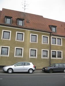 <img0*300:stuff/z/187594/German%2520Building%2520Reference/010.JPG>
