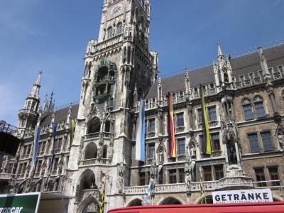 <img0*300:stuff/z/187594/German%2520Building%2520Reference/014.JPG>