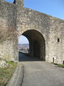 <img0*300:stuff/z/187594/German%2520Building%2520Reference/084.JPG>