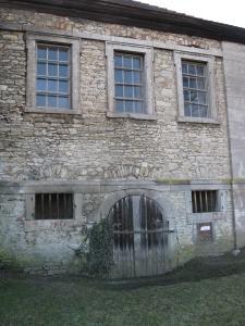 <img0*300:stuff/z/187594/German%2520Building%2520Reference/151.JPG>