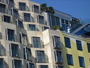 <img300*0:stuff/z/187594/German%2520Cityscape%2520Reference/575.JPG>