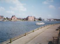 <img0*150:stuff/z/188881/Nicholas%2520Everitt%2527s%2520Park%252c%2520Oulton%2520Broad/i1298477979_19.jpg>
