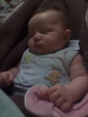 <imgl300*0:stuff/z/190268/Aunt%2520Chay-chay%2527s%2520little%2520Midgelette/i1300159862_1.jpg>