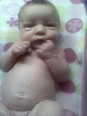 <imgl300*0:stuff/z/190268/Aunt%2520Chay-chay%2527s%2520little%2520Midgelette/i1300159862_7.jpg>