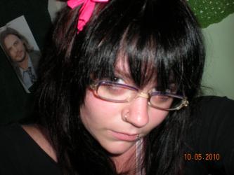 <img0*250:stuff/z/190268/pink%2520bows%2520and%2520telephones/i1286253750_10.jpg>