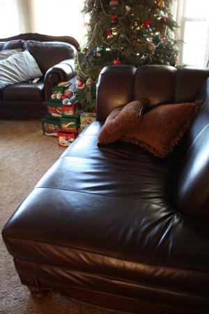 <img300*0:stuff/z/20192/A%2520House%2520of%2520Furniture/i1231634134_3.jpg>