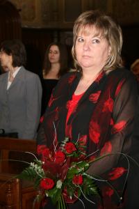 <img200*0:stuff/z/31052/Mom%2527s%2520wedding/IMG_0546.JPG>